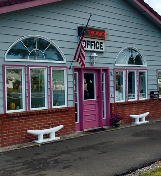 Motel with Free Parking and WIFI in Westport, WA